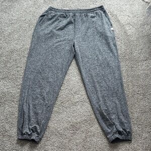 Vuori Men's Gray Athletic Jogger Sweatpants